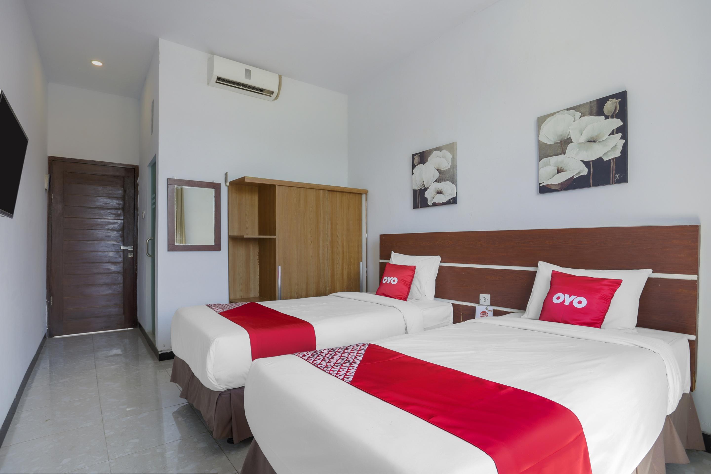 Oyo 3852 Valomia Guest House Denpasa Buitenkant foto