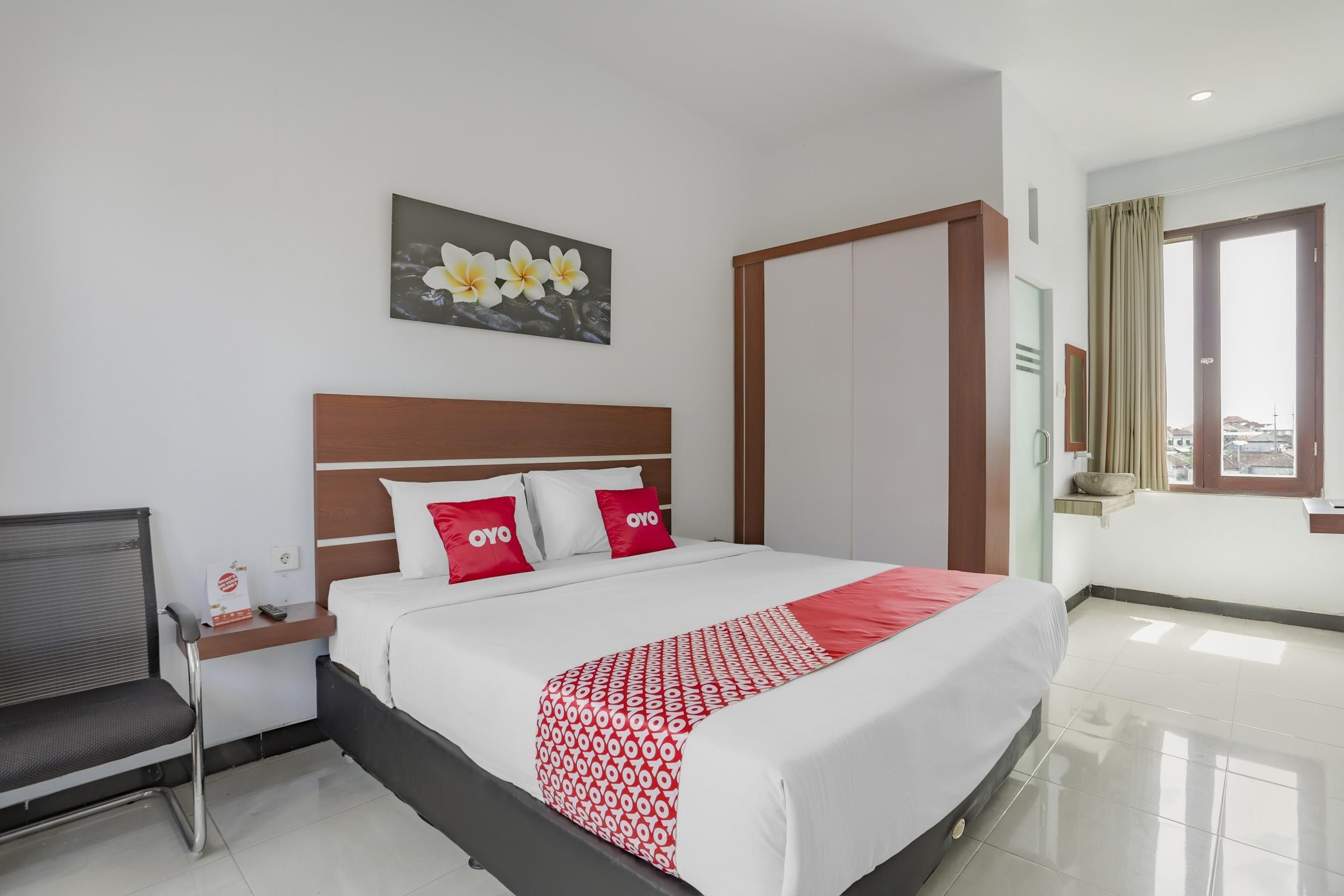 Oyo 3852 Valomia Guest House Denpasa Buitenkant foto